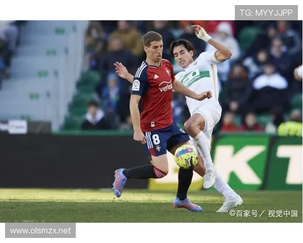 阿贾克斯关键战表现欠佳，竞争局面变化对赛季走势形成制约