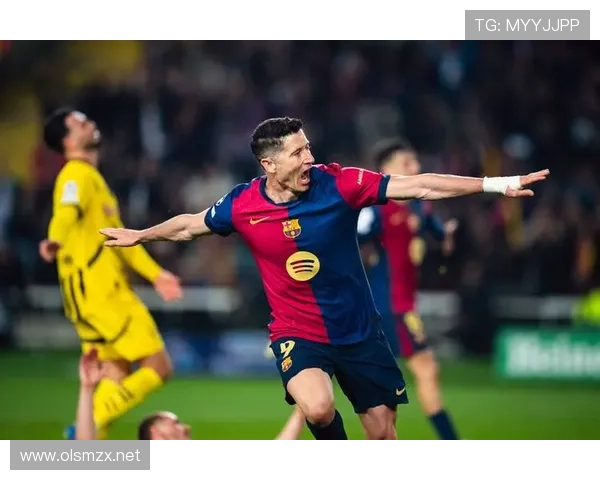 莱万多夫斯基禁区嗅觉与跑位能力解析:进球模型的形成机制