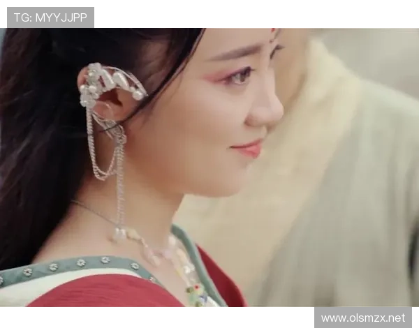 看史梦瑶出街真不像艺人，更像邻家买菜的姑娘，谁信她背后有这么多秘密？